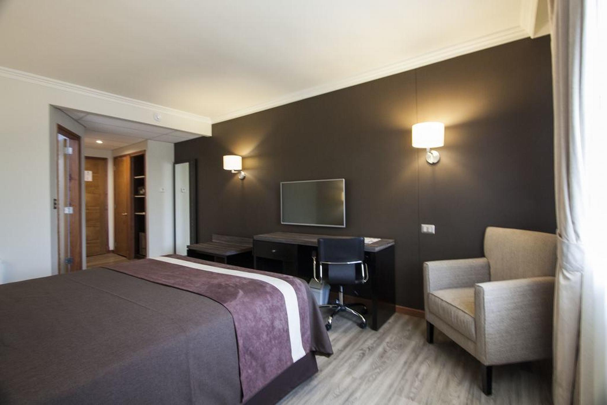 Hotel Diego De Almagro Osorno Exteriör bild