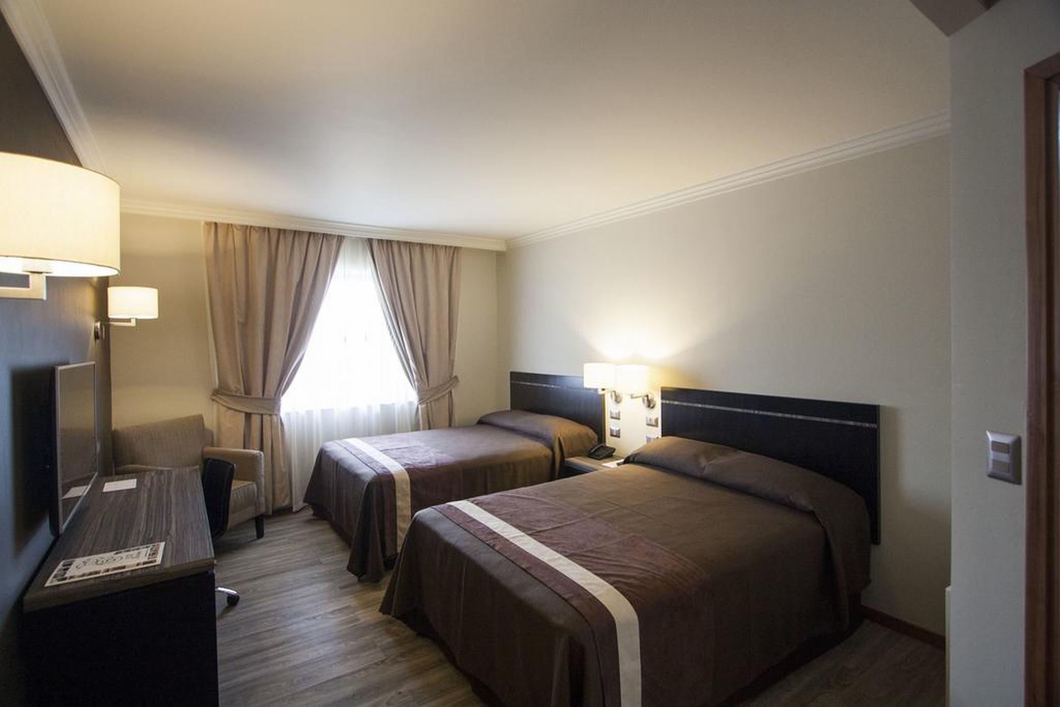 Hotel Diego De Almagro Osorno Exteriör bild