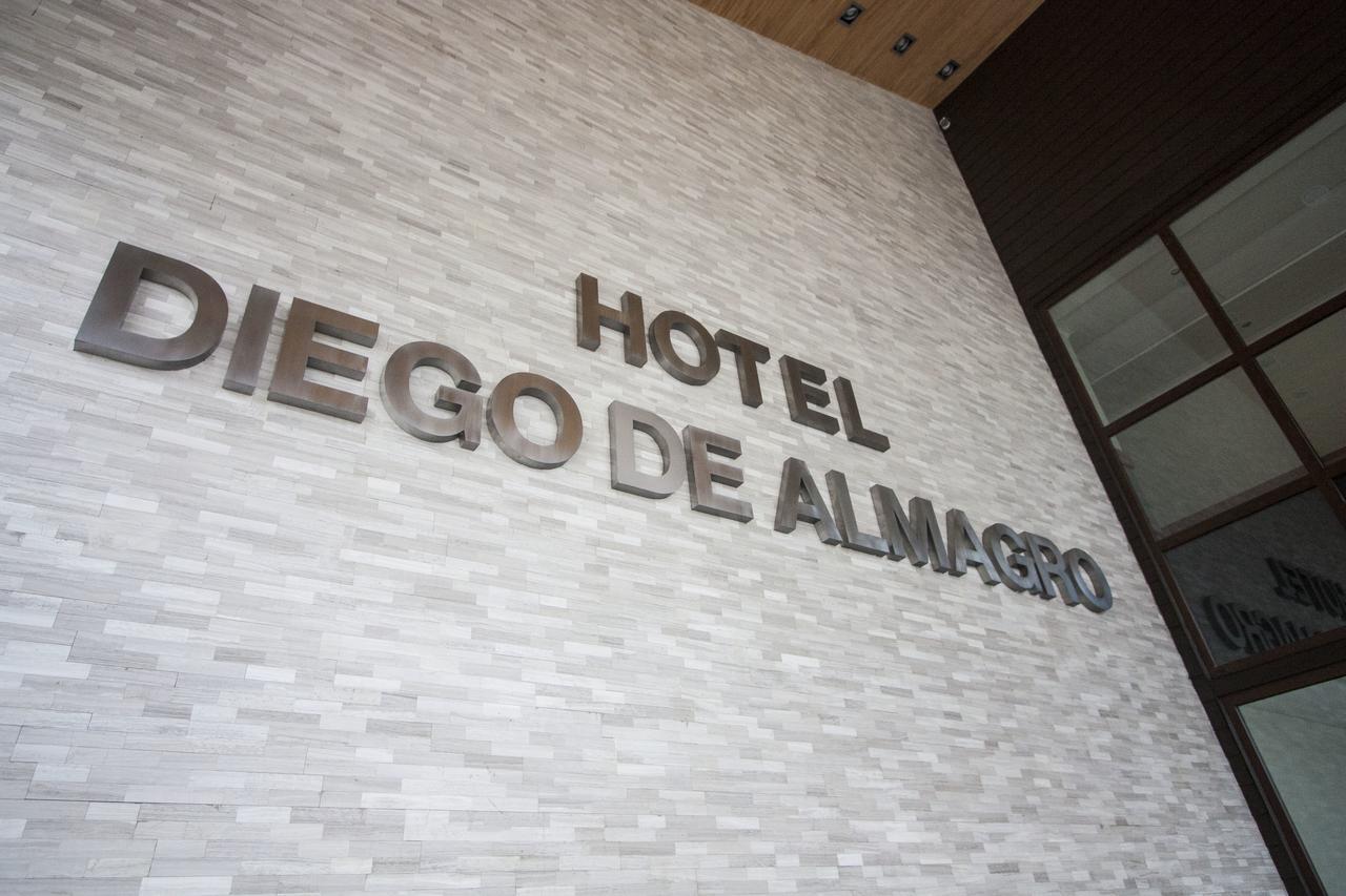 Hotel Diego De Almagro Osorno Exteriör bild